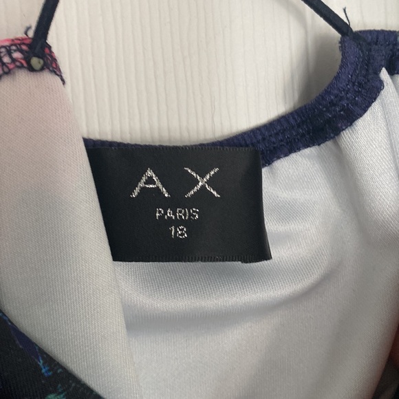 Flower cross cross strap dress - Picture 5 of 5